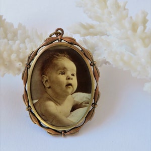 Antique Medallion with Picture Pendant GPL Pendant Art Nouveau