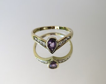 Vintage 333er (8Kt) Gold Ring Gelbgold mit Amethyst und Zirkonia