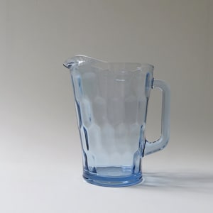Vintage Wasserkrug Getränkekrug 1,5 Liter Glas hellblau 50er Jahre
