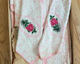 Vintage Cannon Royal Family Pink Double Roses Floral Bath Towel Set Made In USA