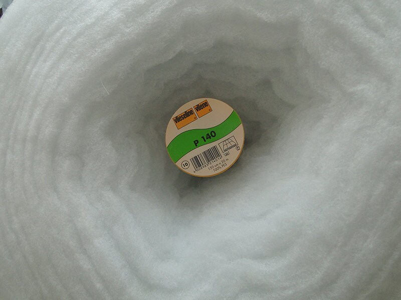 P140 Volume fleece 150 cm wide Freudenberg