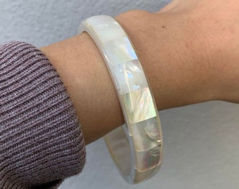 Brand New Mother of Pearl Shell Bangle | Handmade in Myanmar | Shell Jewellery | Mother of Pearl Bracelet