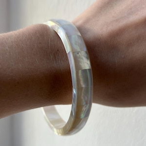 Brand New Mother of Pearl Shell Bangle | Handmade in Myanmar | Shell Jewellery | Mother of Pearl Bracelet
