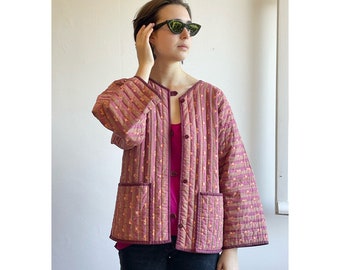 Veste Quilt Matelasse faite à la main, surdimensionnée, Boho Hippie Winter Folk des années 1970 - Taille moyenne