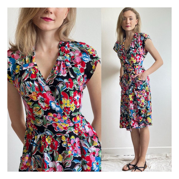 Robe portefeuille vintage française florale romantique des années 1980 avec poches, robe d'été en coton, pin up - taille XS-S