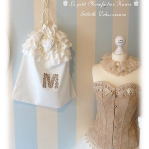 Linen flounce bag with monogram M in shabby chic, vintage, country style image 3