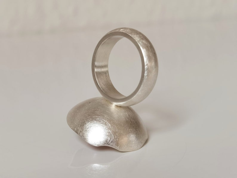 Ring Perle in der Schale Bild 10