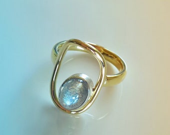 Ring 14 Karat Gold Labradorite