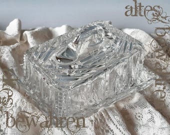 Magnificent XL butter dish made of lead crystal