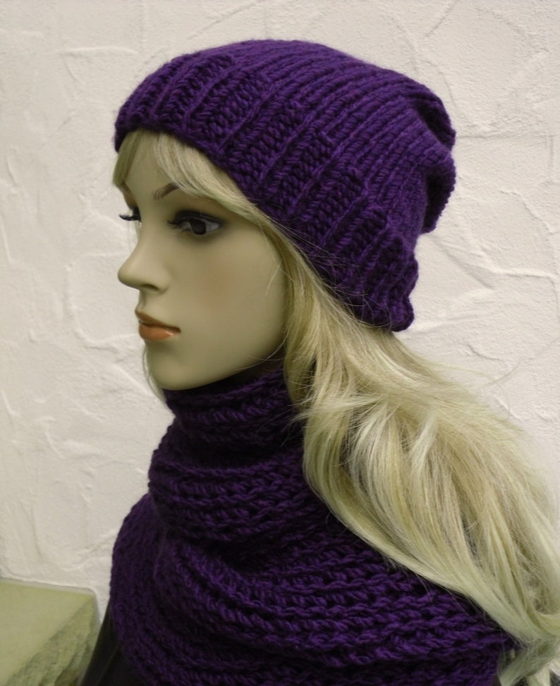 Beanie im Boshi Style in blauviolett Bild 2