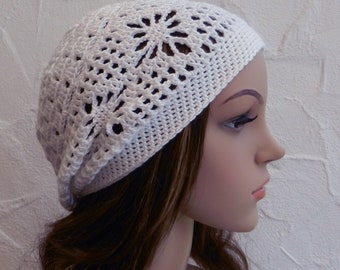 Crochet hat, white, polyacrylic (microfibre)