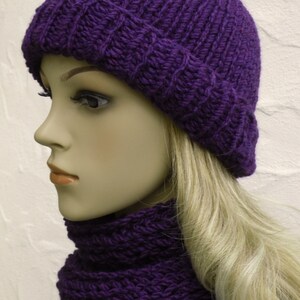 Beanie im Boshi Style in blauviolett Bild 1