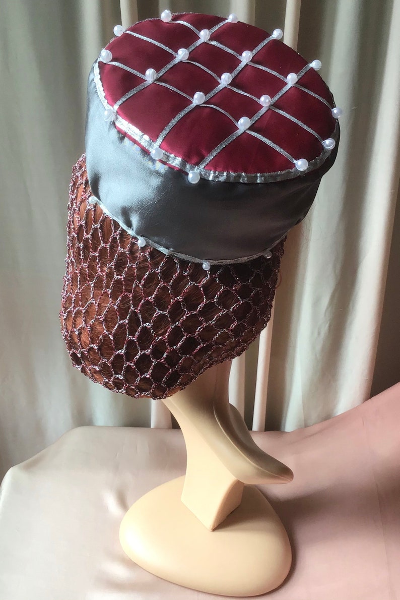 Pillbox Hut aus Taft mit Silberborte /Perlen weiss Perlen Etsy