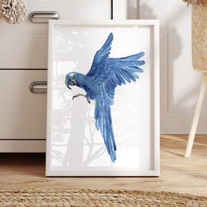 Uccello Ara Giacinto Blu, Stampa Pappagallo, Dipinto Minimalista Acquerello Ara, Uccello del Paradiso, Arte Tropicale Esotica, Dipinto Costiero, Regalo