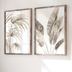 Monstera e foglie di palma color sabbia – Set di arte murale tropicale minimalista