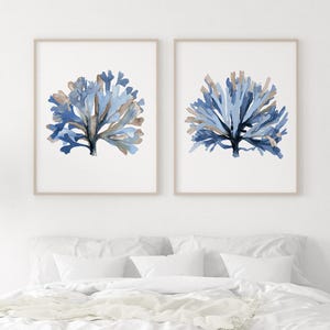 Royal Blue Seaweed Wall Art – Stampa corallo acquerello extra large / Poster costiero moderno per casa moderna, set di 2 stampe