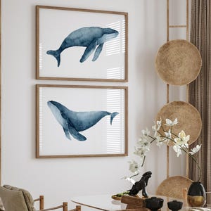 Ming Blue Whales, decorazione murale minimalista, set di 2 stampe, pittura di animali, opera d'arte orizzontale, stampe extra large, giclée