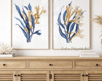 Juego de 2 láminas decorativas de pared con motivos de algas marinas en azul marino y amarillo: láminas botánicas oceánicas para espacios modernos.