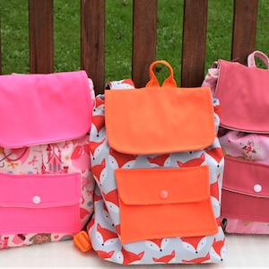 Kindergartenrucksack Softshell, 3 verschiedene Designs, Prinzessin, Fuchs, Pferde, Softshell mit Vordertasche, wasserabweisend