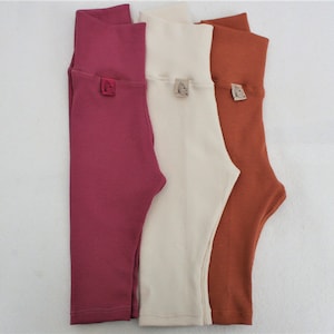 Babyleggings, Basic Leggings in 3 schönen uni Farben, Rippjersey von Lillestoff, Gr 56 - 92