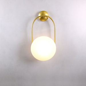 Gold Wall Lighting - Brass Wall Lamp Vanity Light Fixture, Wall Sconce - Model Ranor Lighting Design