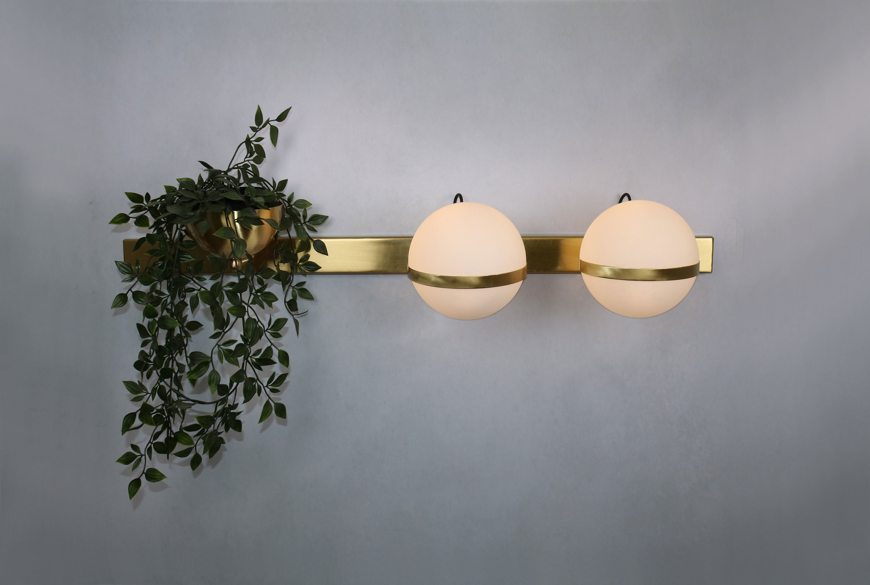 Vanity Light - Applique