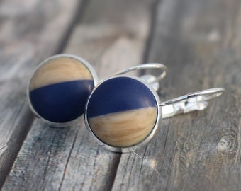 Earrings / Cabochon earrings / Earrings 'Earrings wood colors and dark blue'