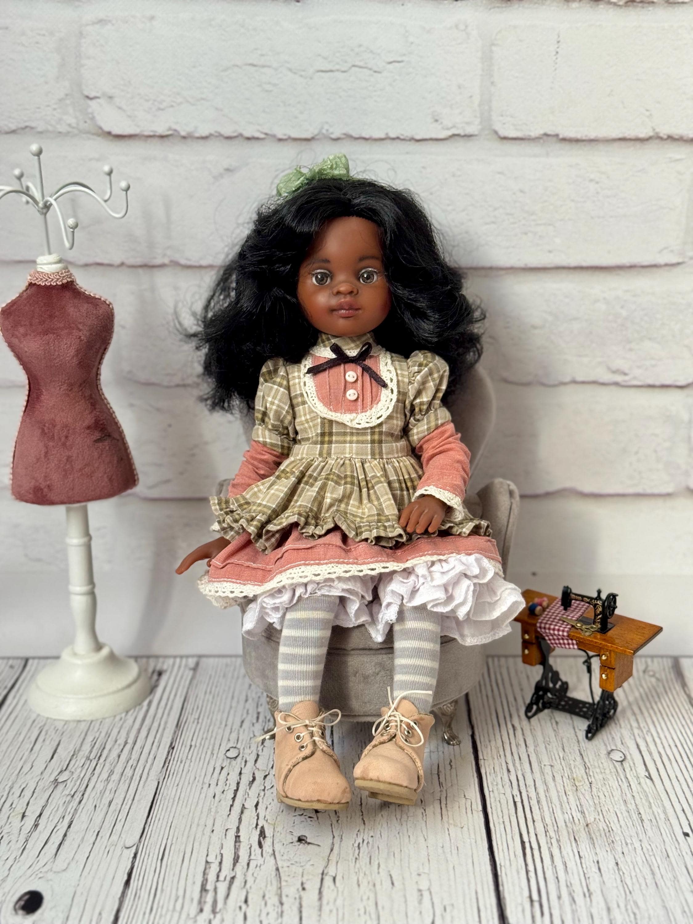 Paola reina custom doll - Etsy 日本