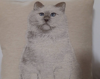 Jacquard tapestry cushion cover placed pattern cat 45x45 cm. Trendy interior decoration - decorative cushion - housewarming - birthday