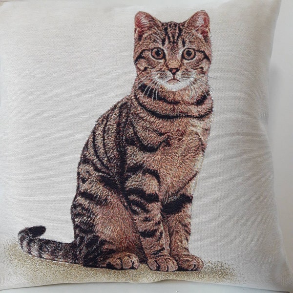 Housse de coussin tapisserie jacquard chat tabby 45x45 cm. Déco d'intérieur tendance - coussin déco - crémaillère - anniversaire