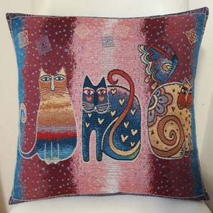 Tapestry cushion cover pattern placed stylized cats 45x45 cm. Interior decoration - decorative cushion - housewarming - birthday