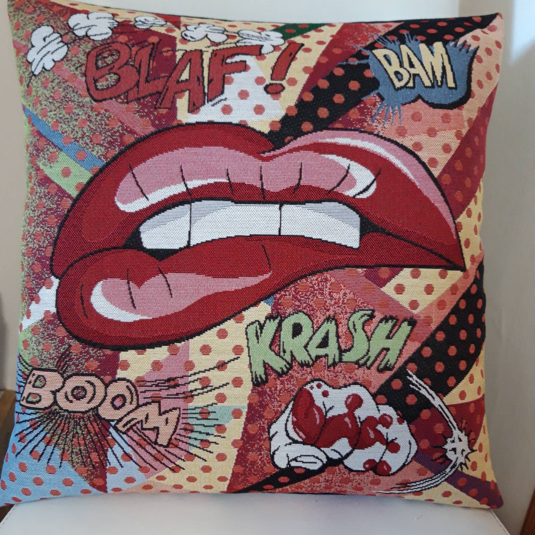 Housse de Coussin Tapisserie Jacquard Motif Pop Art 45x45 cm. Déco d'intérieur Tendance - Déco Créma