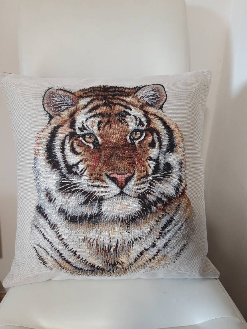 Housse de Coussin Tapisserie Jacquard Crème Tête Tigre- 45x45 cm. Déco d'intérieur Tendance - Déco C