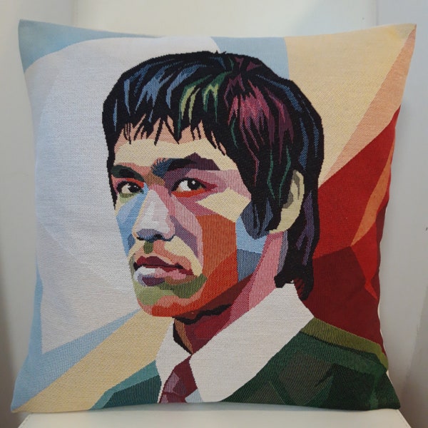 Bruce Lee jacquard tapestry cushion cover 45x45 cm. Trendy interior decoration - decorative cushion - housewarming - birthday
