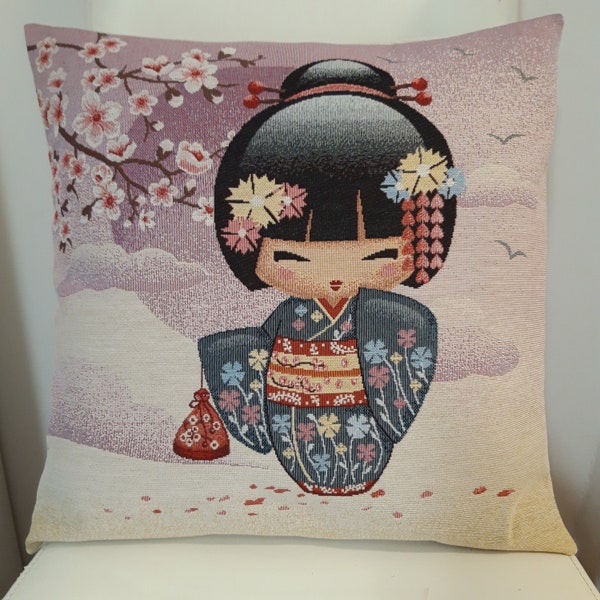 Housse de coussin tapisserie jacquard poupée kokeshi cerisier japonais 45 x 45 cm. Deco d'intérieur tendance - crémaillère - anniversaire