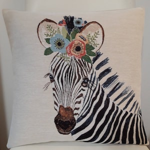 Zebra jacquard tapestry cushion cover flower crown 45x45 cm. Trendy decor - decorative cushion - housewarming - birthday