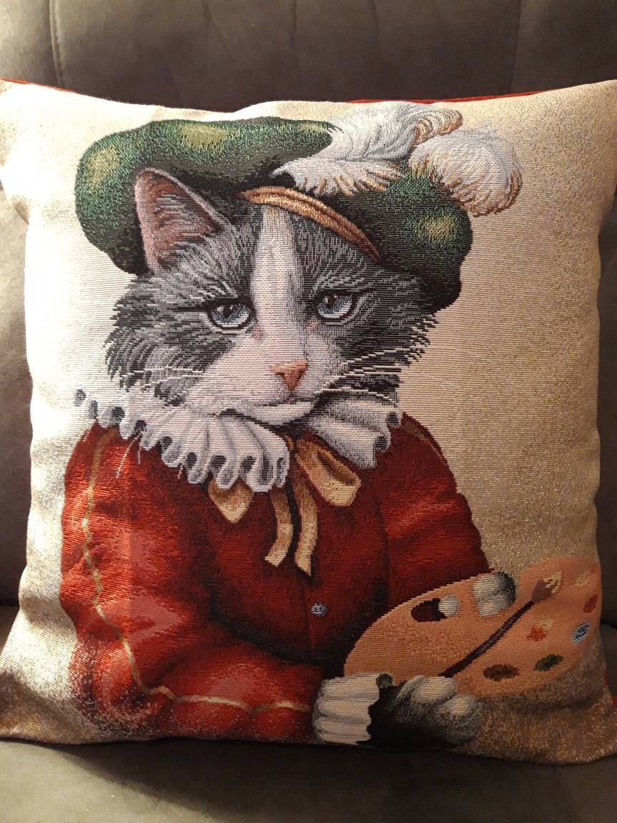 Housse de Coussin Tapisserie Jacquard Chat Peintre 45x45 cm. Déco d'intérieur Tendance - Déco Crémai