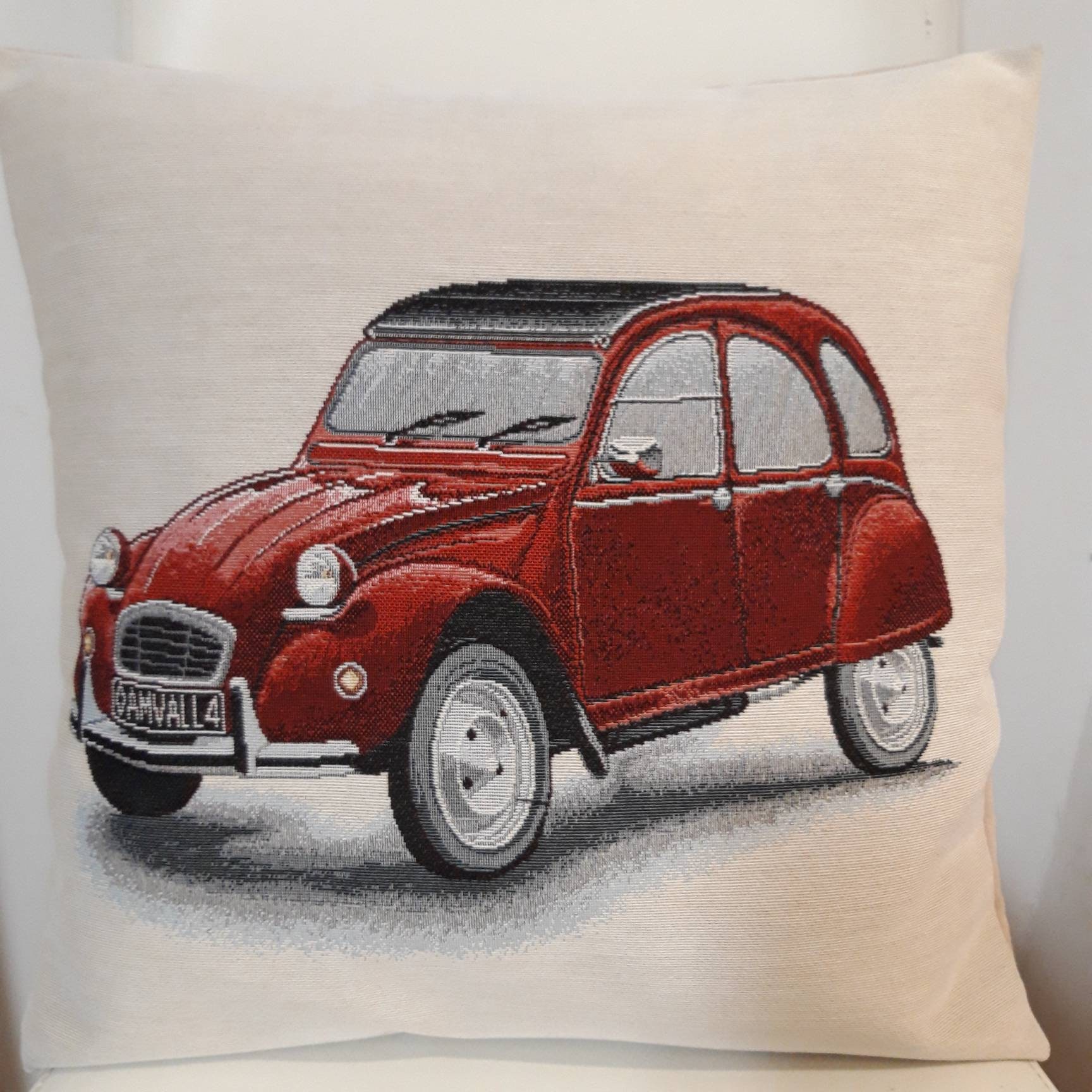 Housse de Coussin Tapisserie Jacquard 2 Chevaux Rouge 45x45 cm. Déco d'intérieur Tendance - Déco Cré