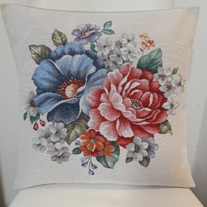 Cream jacquard tapestry cushion cover with floral bouquet 1 45x45 cm. Decorative cushion - interior decoration - mother&#39;s day
