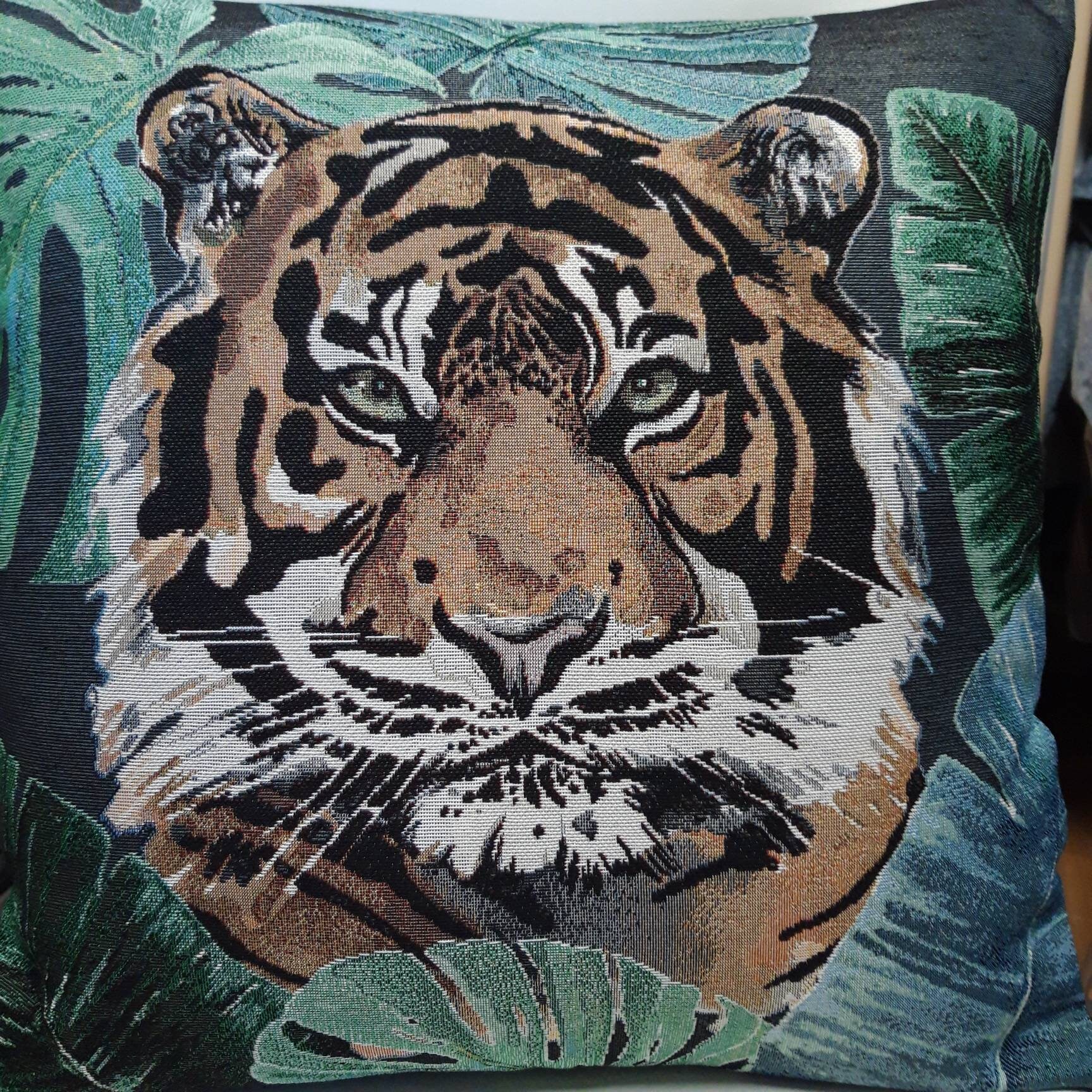 Housse de Coussin Tapisserie Jacquard Crème Tête Tigre- 45x45 cm. Déco d'intérieur Tendance - Déco C