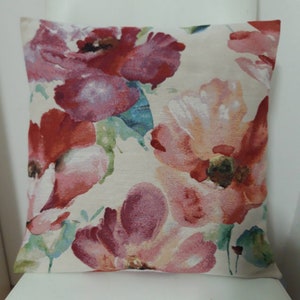 Fodera per cuscino in jacquard con motivo floreale color crema ad acquerello, 45x45 cm. Cuscino decorativo - decorazione d'interni - Festa della Mamma