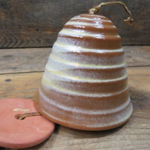 Free Shipping Vtg Frankoma Pottery Ceramic Beehive Bell Wind Chime Desert Gold RARE 4 7/8" H