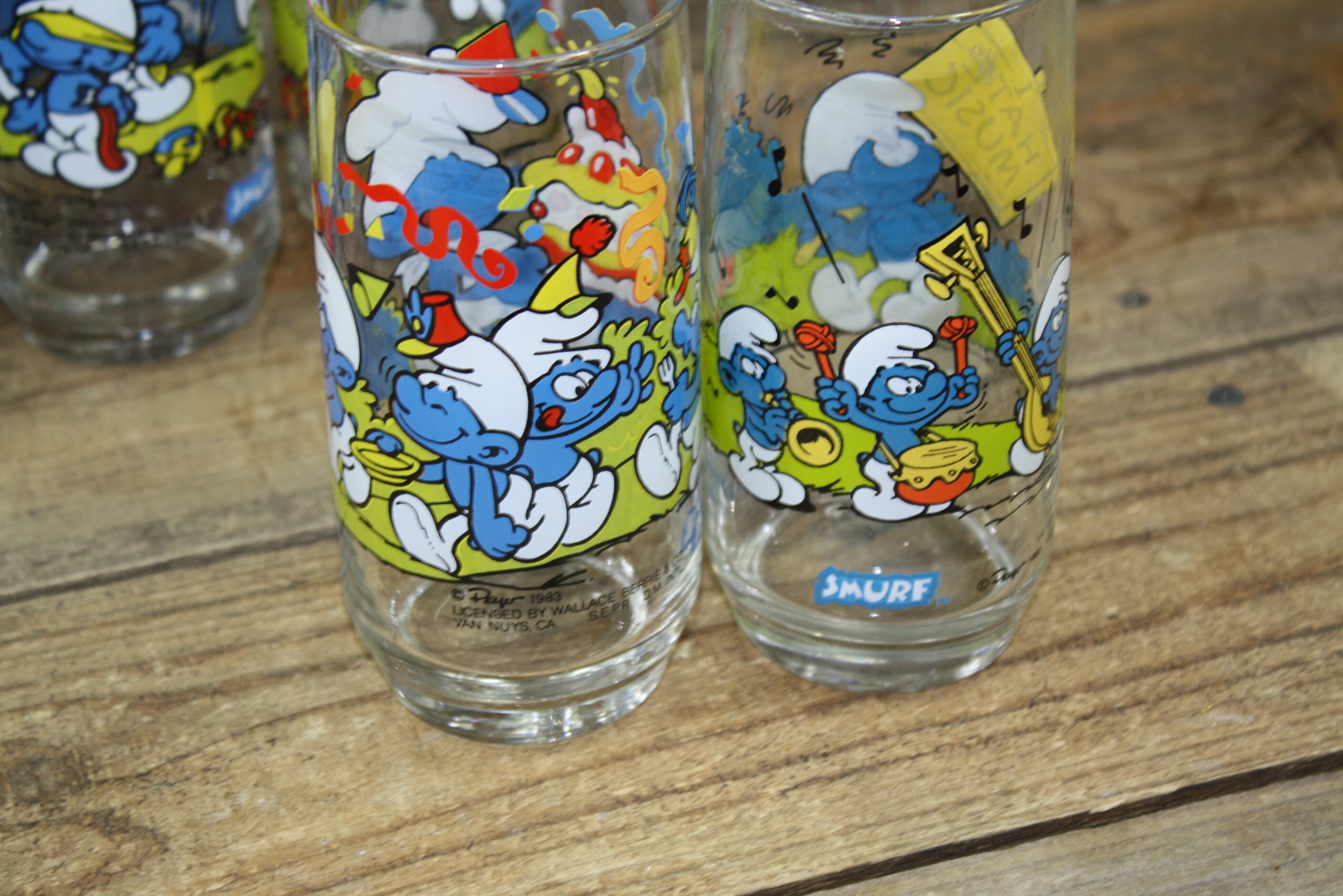 Vintage 8 Smurf glasses/tumbler 1983/82 Smurf collector Etsy