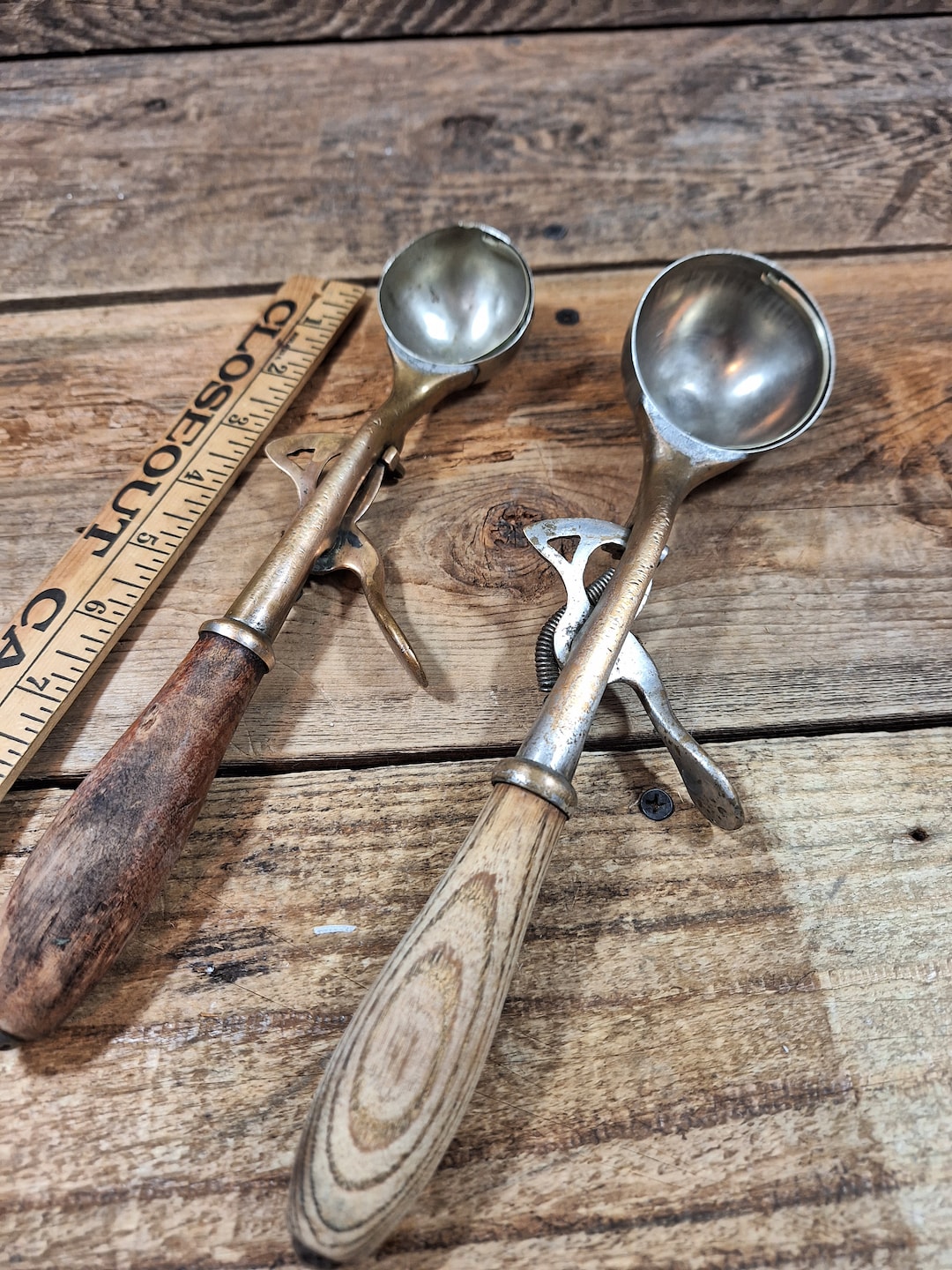 Vintage 2 Ice Cream Scoop With Spring Loaded Handle 2 and 1.75 Across the Bowl Etsy