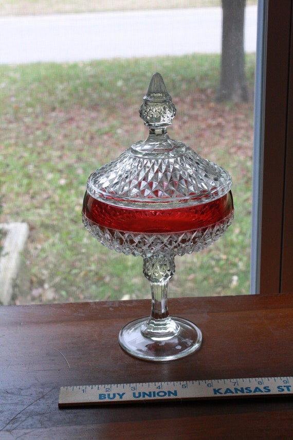 Vintage Indiana Glass Large Clear Diamond Candy Dish With Lid - Clear Glass Pedestal Candy Dish With Lid Vintage Indiana Glass Large Clear Diamond Candy Dish With Lid - Clear Glass Pedestal Candy Dish With Lid