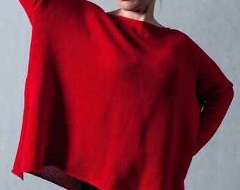 ponadgabarytowy sweter w kolorze czerwonym