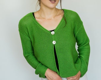 Handmade short cardigan made of cotton