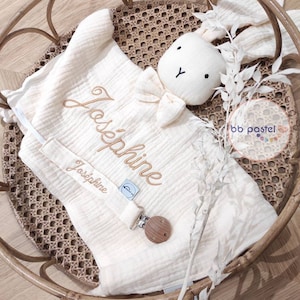Cream rabbit birth box & pacifier clip – Personalized baby gift, soft comforter, embroidered name, baby shower, original gift idea