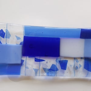 Pretty Fused Glass Dish Plate in Blues