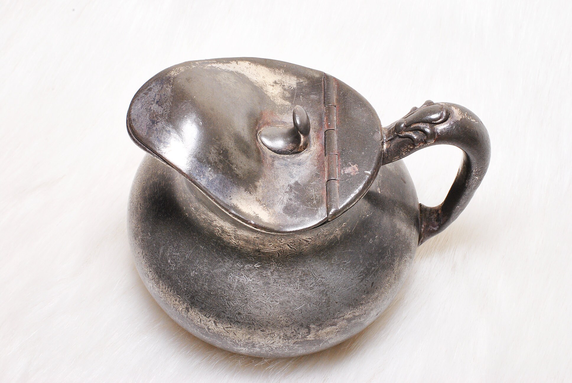 Vintage Collectible Wallace Bros Silver Co Hotel Quality Creamer